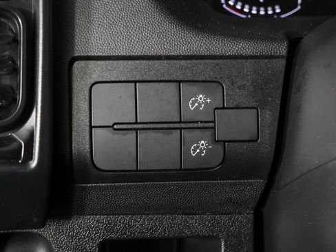 Used 2023 RAM ProMaster 2500 FWD image 23