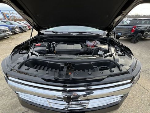 New 2026 Chevrolet Suburban LT w/ Comfort Package image 31