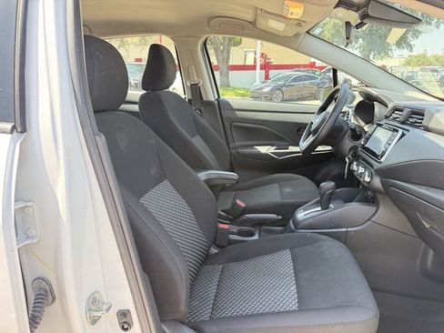 Used 2022 Nissan Versa S FWD image 26