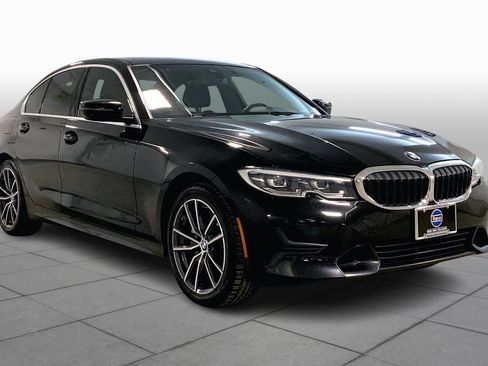 Used 2020 BMW 330i xDrive Sedan w/ Convenience Package image 2