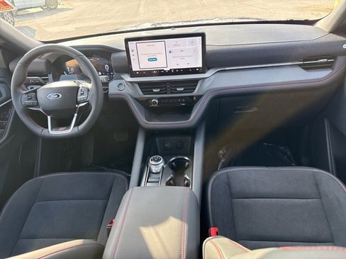 New 2026 Ford Explorer ST image 20