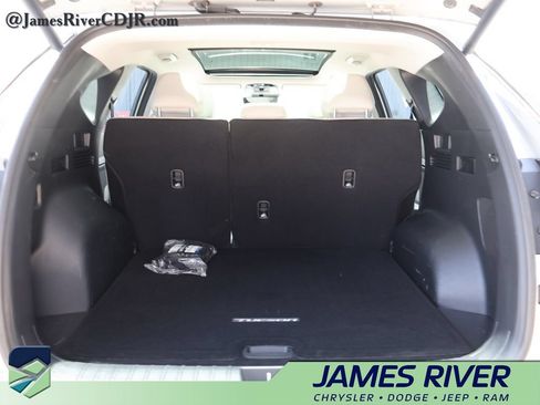 Used 2022 Hyundai Tucson Limited w/ Cargo Package FWD image 14
