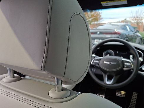 Used 2025 Genesis G70 3.3T Advanced w/ Sport Prestige Package image 13