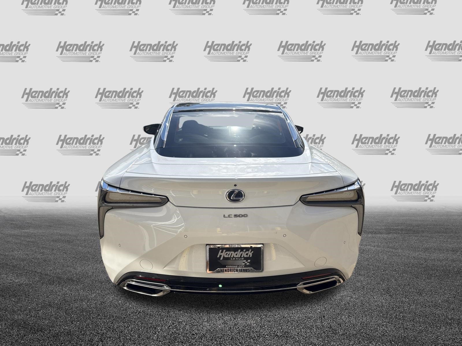 Used 2018 Lexus LC 500 Coupe w/ Performance Package RWD image 9