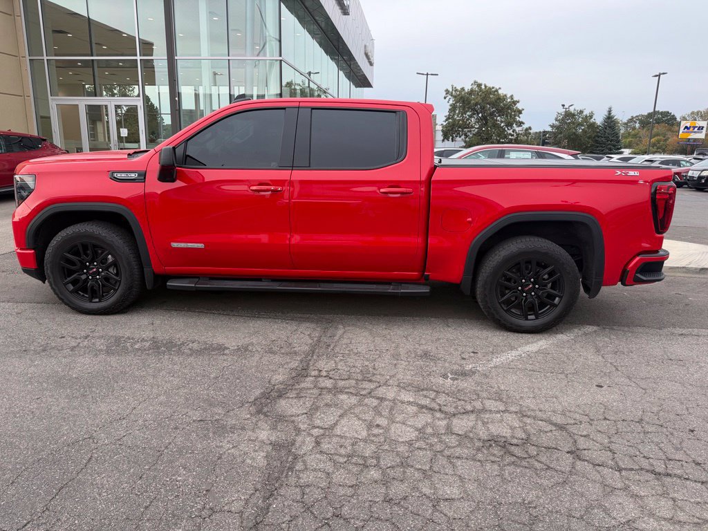 Used 2024 GMC Sierra 1500 Elevation AWD/4WD image 1