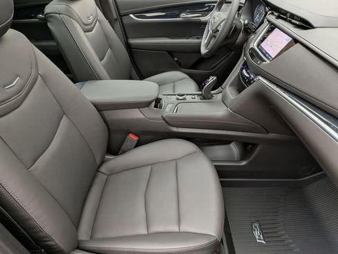 New 2026 Cadillac XT5 Premium Luxury w/ Driver Assist Package AWD/4WD image 28