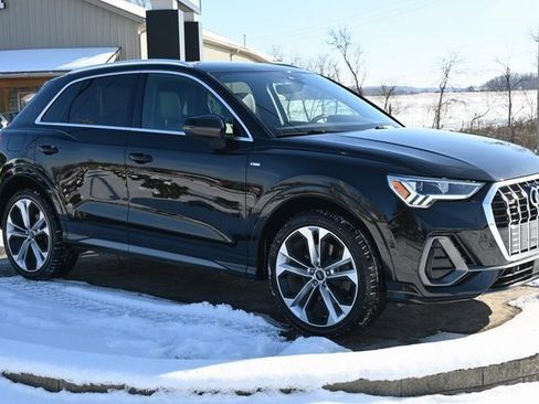 Used 2020 Audi Q3 2.0T Prestige image 3