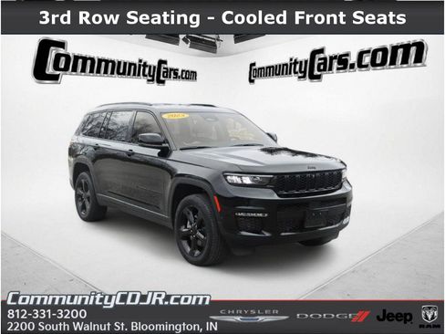 Used 2023 Jeep Grand Cherokee L Limited w/ Luxury Tech Group II image 2