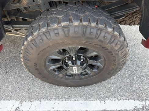 Used 2022 Ford F250 Platinum w/ Tremor Off-Road Package AWD/4WD image 6
