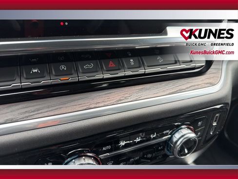 New 2026 GMC Sierra 1500 SLT w/ SLT Premium Package image 27