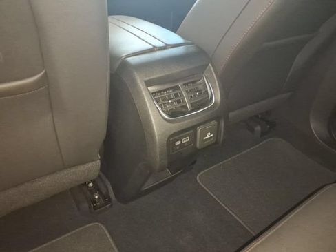 Used 2022 Chevrolet Blazer RS w/ Enhanced Convenience Package FWD image 14