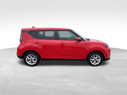Certified 2023 Kia Soul LX w/ Option Group 015 image 6
