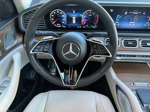 Certified 2024 Mercedes-Benz GLE 450 4MATIC image 18