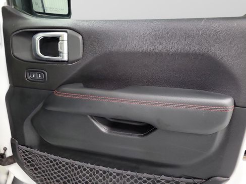 Used 2019 Jeep Wrangler Unlimited Rubicon AWD/4WD image 16
