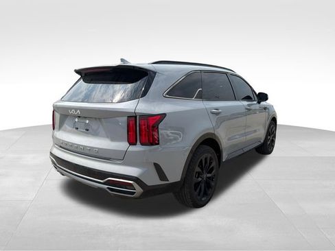 Used 2022 Kia Sorento SX FWD image 5