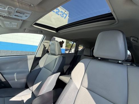 Used 2013 Toyota RAV4 Limited FWD image 11