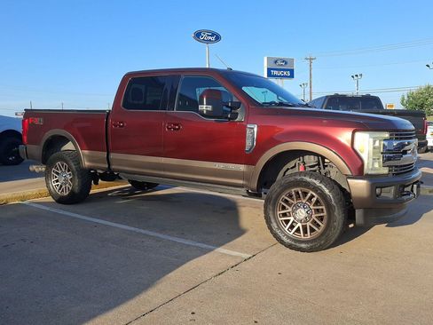 Used 2017 Ford F250 King Ranch w/ King Ranch Ultimate Package AWD/4WD image 8