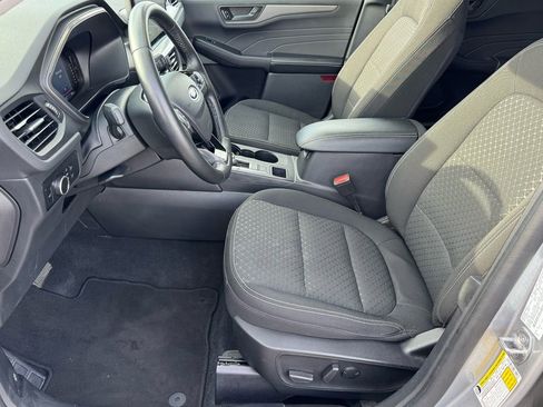 Used 2023 Ford Escape Active w/ Tech Pack #1 AWD/4WD image 11
