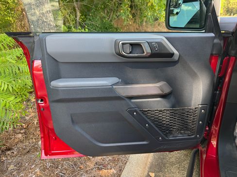 Used 2021 Ford Bronco Black Diamond AWD/4WD image 25
