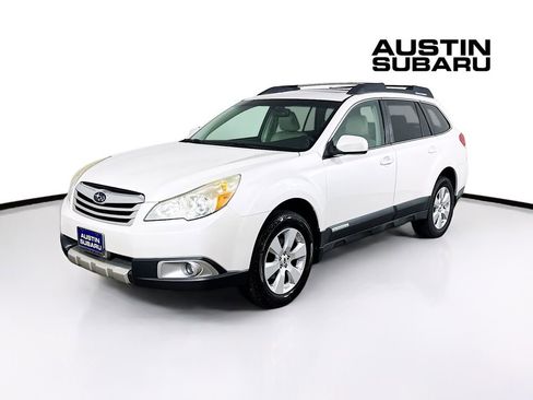 Used 2012 Subaru Outback 2.5i Limited image 3