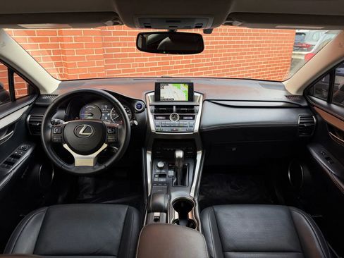 Used 2017 Lexus NX 300h AWD image 9