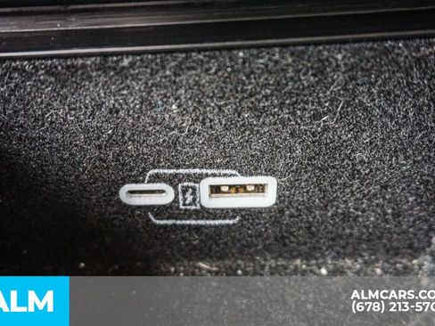 Used 2023 Jeep Wagoneer Series III w/ Preferred Equipment Group image 50