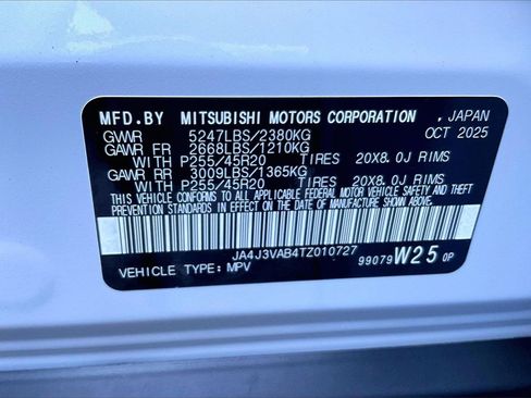 New 2026 Mitsubishi Outlander SE image 14