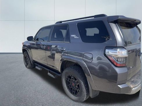 Used 2019 Toyota 4Runner TRD Off-Road Premium AWD/4WD image 6