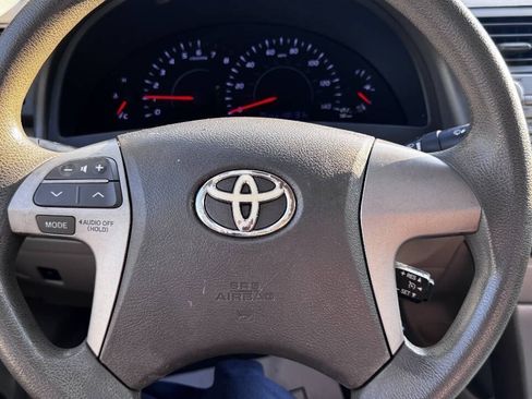 Used 2011 Toyota Camry LE w/ Fleet Convenience Pkg FWD image 16