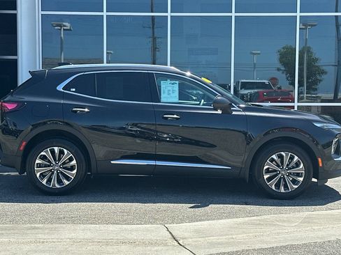Used 2026 Buick Envision Preferred AWD/4WD image 3