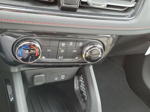 New 2026 Chevrolet TrailBlazer RS w/ Driver Confidence Package image 18