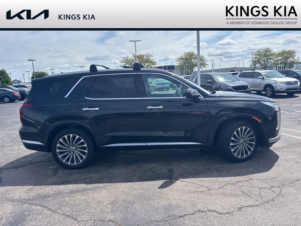 Used 2024 Hyundai Palisade Calligraphy AWD/4WD image 4