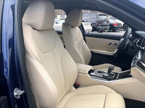 Used 2020 BMW 330i xDrive Sedan w/ Parking Assistance Package image 8