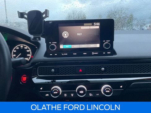 Used 2024 Honda Civic EX image 11