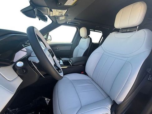 New 2026 Land Rover Range Rover Sport Dynamic SE image 11