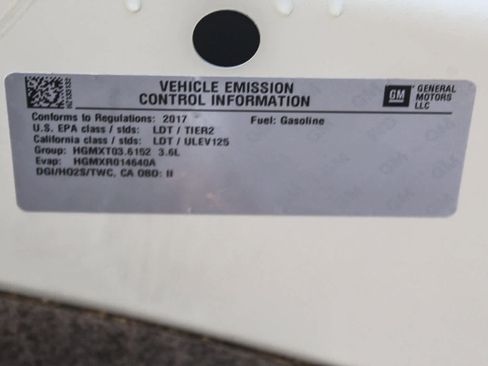 Used 2017 Cadillac XT5 Premium Luxury image 28