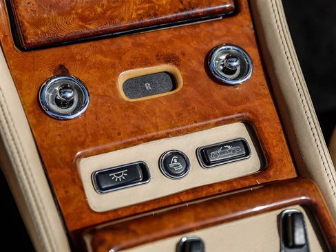 Used 2000 Rolls-Royce Corniche RWD image 30