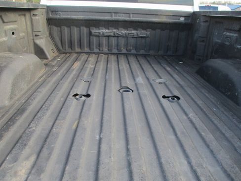 Used 2022 GMC Sierra 2500 Denali w/ Denali Ultimate Package image 7