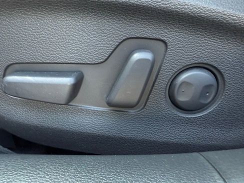 Used 2018 Hyundai Sonata SEL w/ Tech Package 02 image 19