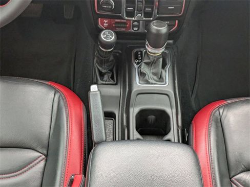 Used 2024 Jeep Wrangler Unlimited Rubicon image 19