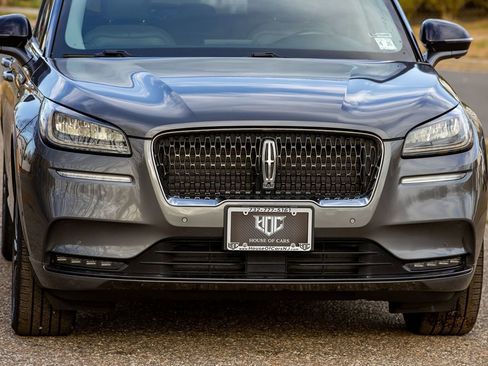 Used 2021 Lincoln Corsair Reserve image 6