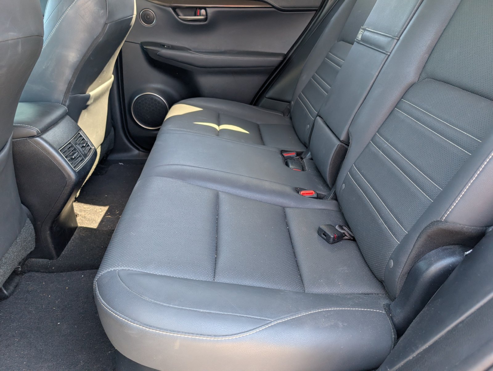 Used 2019 Lexus NX 300 FWD image 7