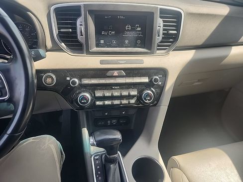 Used 2018 Kia Sportage EX FWD image 23