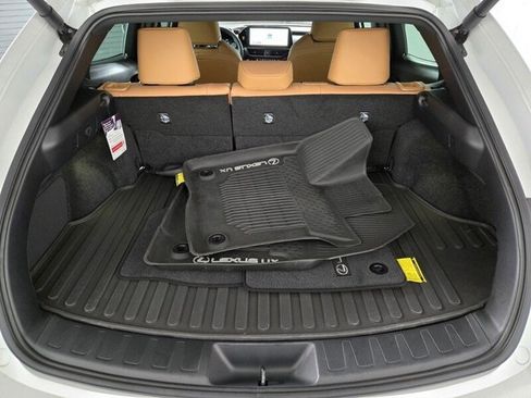 Certified 2025 Lexus UX 300h AWD w/ Accessory Package (P1) image 20