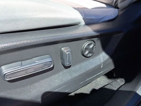 Used 2021 Honda CR-V EX image 19