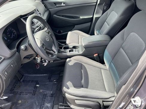 Used 2017 Hyundai Tucson SE image 12