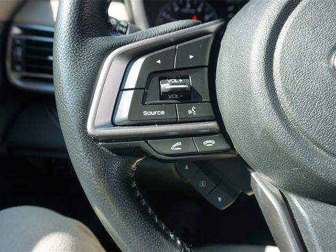 Used 2020 Subaru Outback Limited image 8