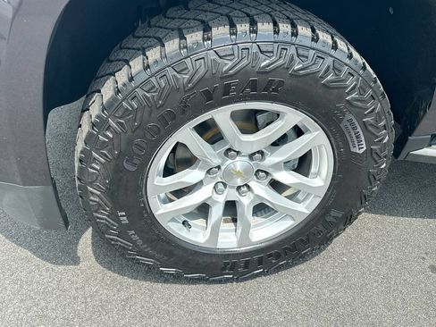 Used 2018 Chevrolet Tahoe LT AWD/4WD image 24