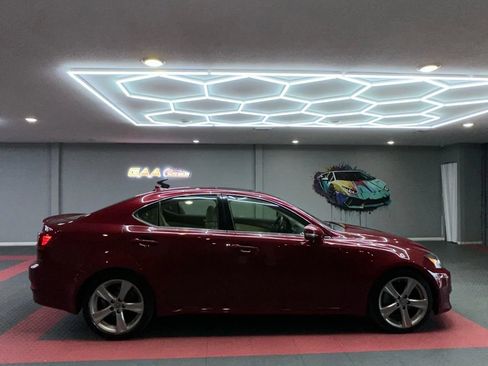 Used 2013 Lexus IS 250 w/ Premium Pkg Value Edition image 7