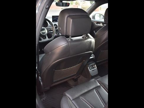 Used 2018 Audi A3 e-tron Premium Plus w/ Technology Package FWD image 20